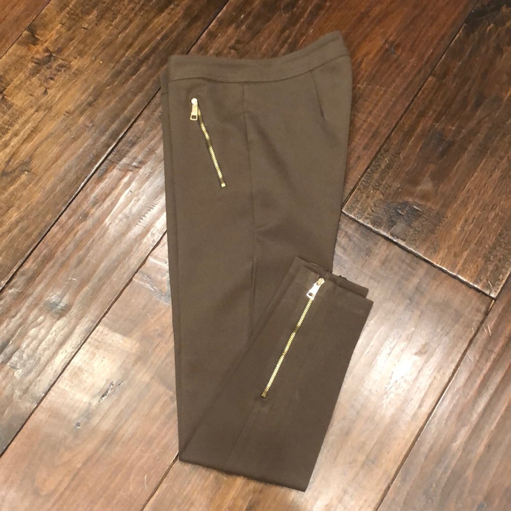 NWOT Burberry skinny olive green pants